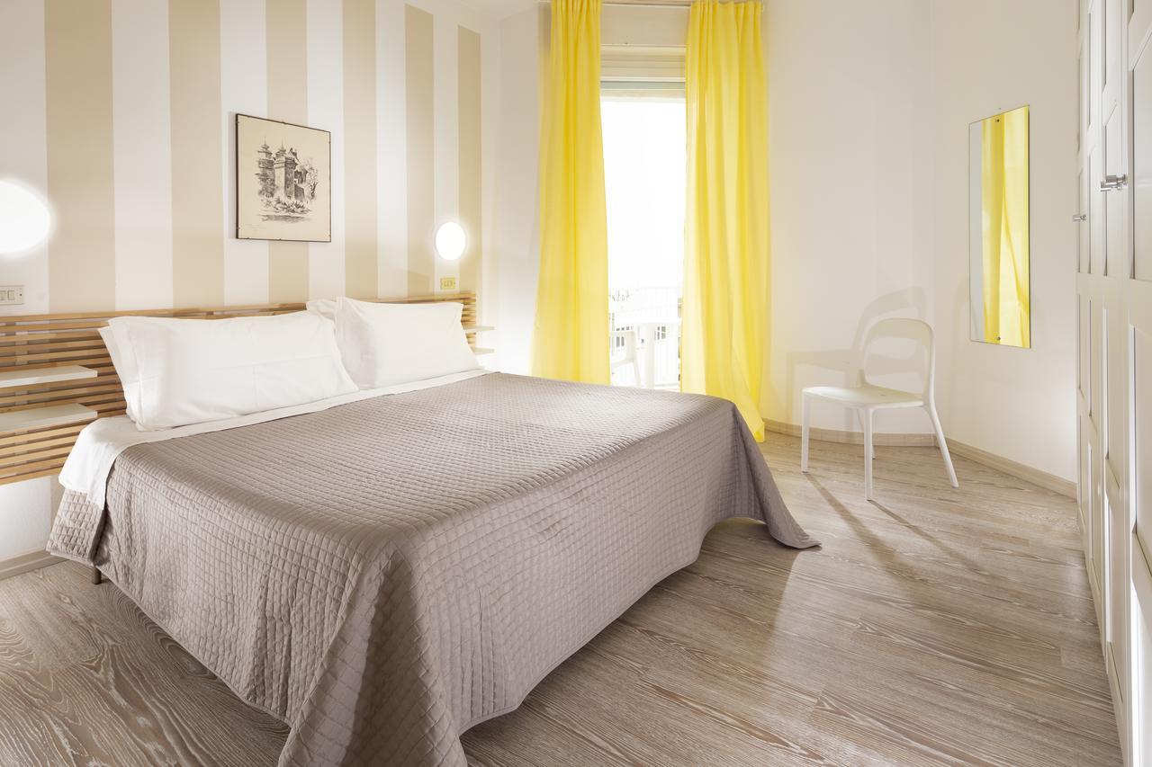 Solemare Hotel E Residence Misano Adriatico Exterior photo