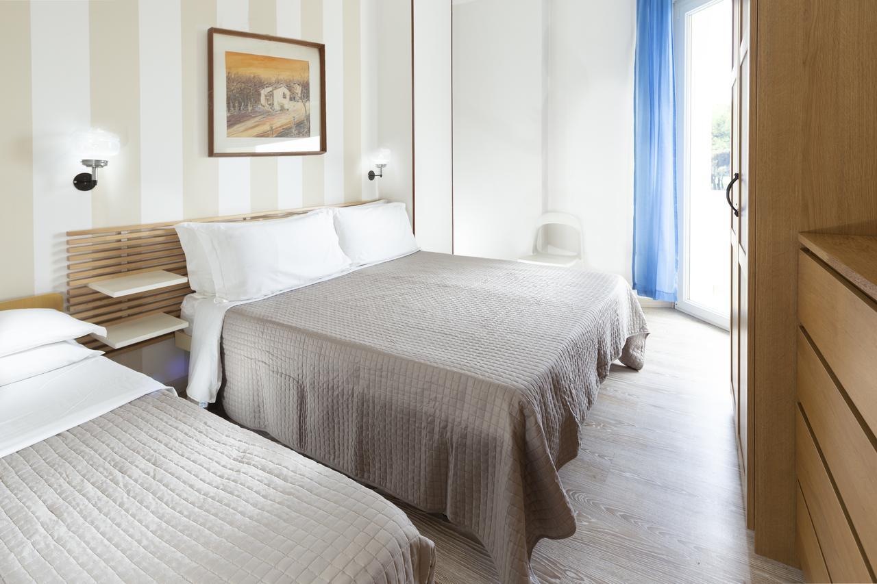 Solemare Hotel E Residence Misano Adriatico Exterior photo